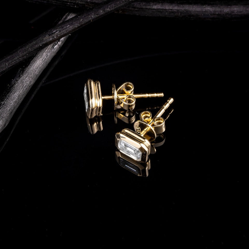1ctw Emerald Bezel Lab Grown Diamonds Earstuds (Pair) in 14k Yellow Gold