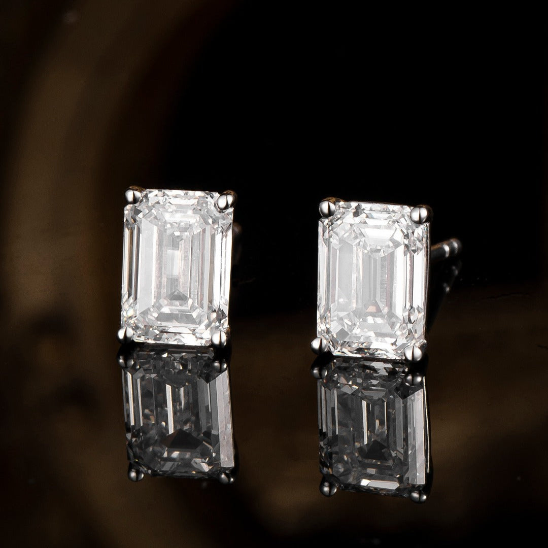 1 ctw Emerald Lab Grown Diamond Earstuds in 14k white gold (Pair)