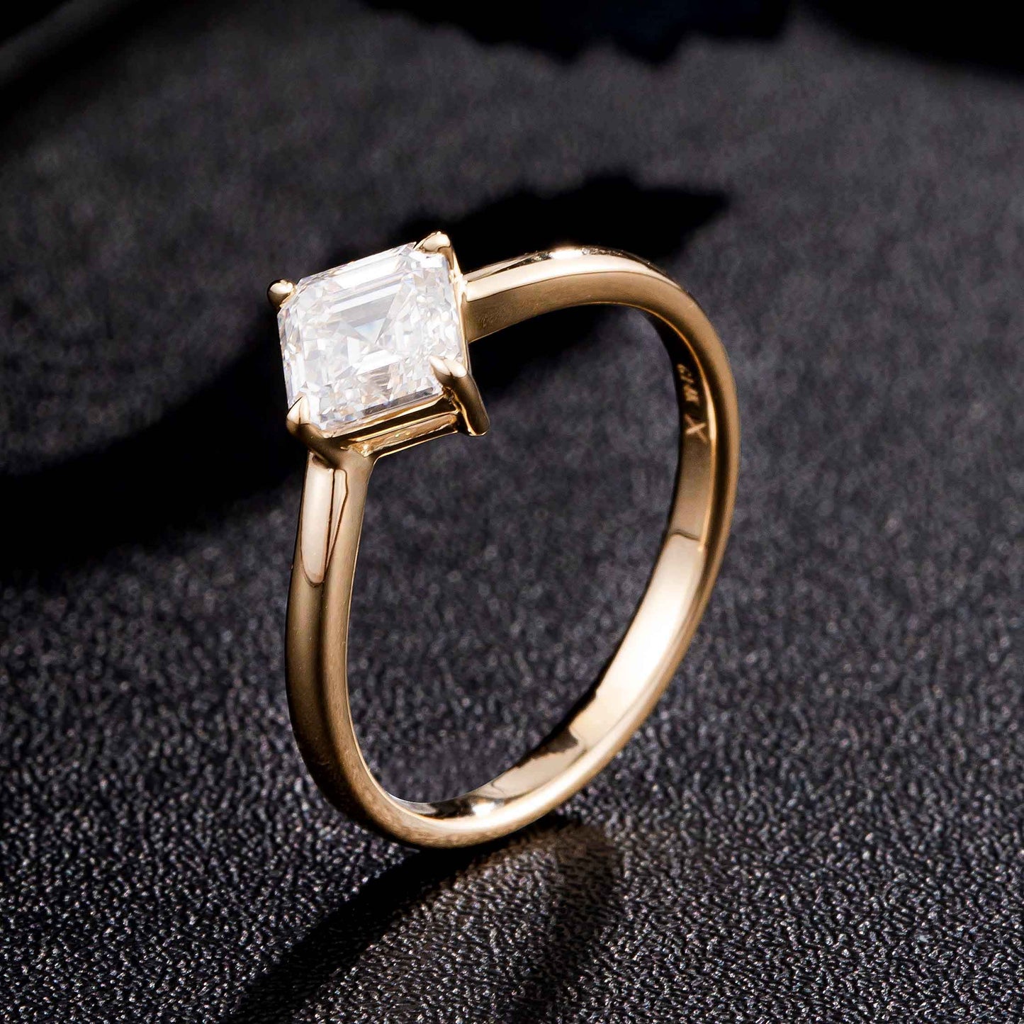 1 ct Asscher cut Lab Grown Diamond Engagement Ring in 14k Yellow Gold