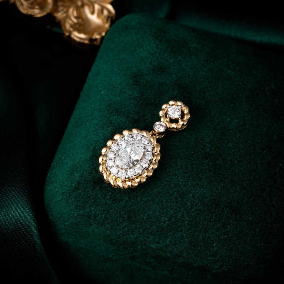4/5 ctw Vintage Oval Halo Lab Grown Diamond Pendant in 14k Yellow Gold