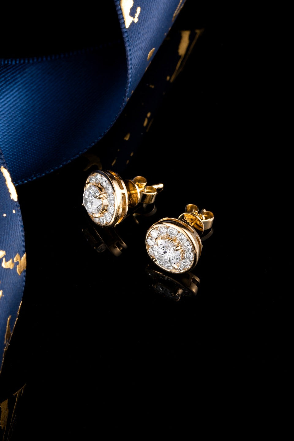 Bezel Round Halo Lab Grown Diamonds Earstuds (Pair)