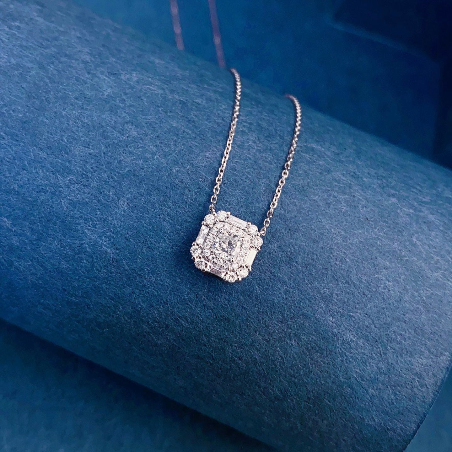 Round Baguette Lab Grown Diamond Necklace in Platinum