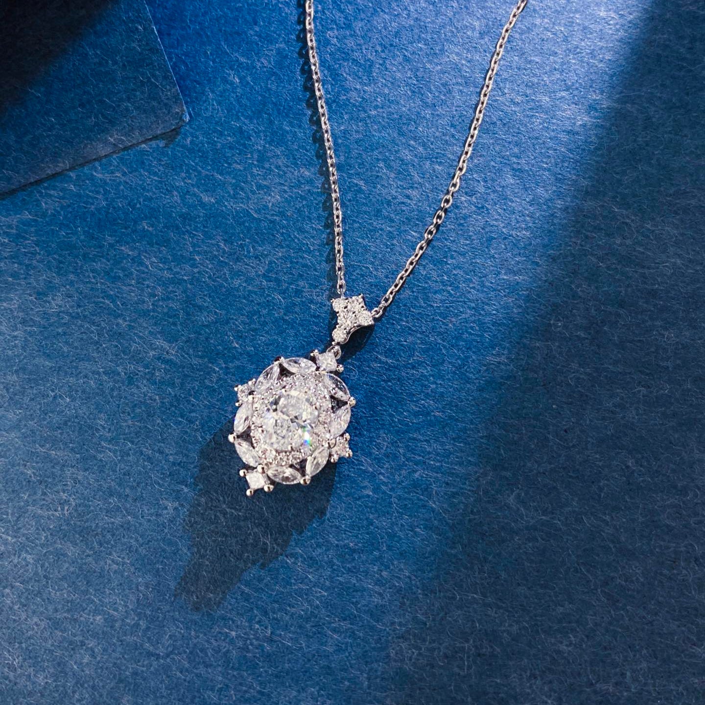 1.03ct Vintage Oval Cluster Lab Grown Diamond Necklace in 14K Gold