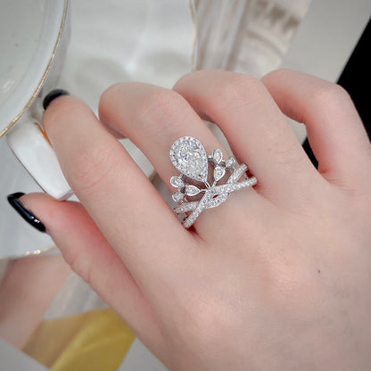 1 ct Pear Crown Style Lab Grown Diamond Engagement Ring in 14K White Gold