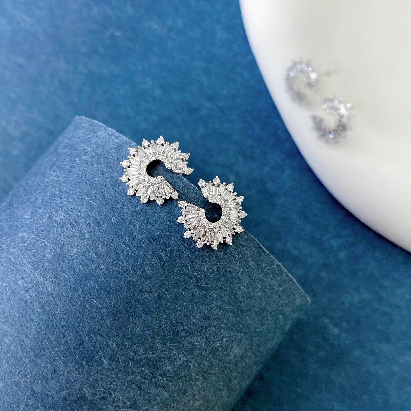 Baguette Sunburst Lab Grown Diamond Earstuds(Pair)