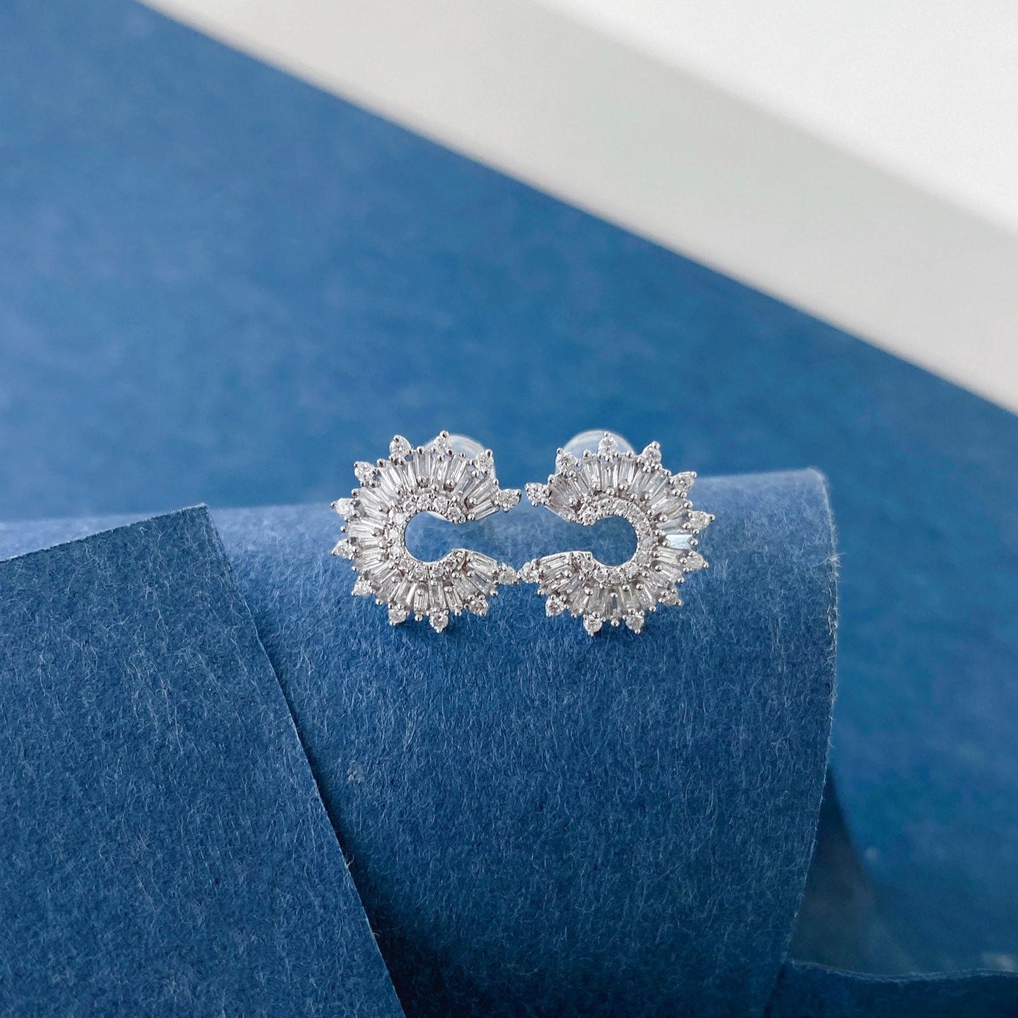 Baguette Sunburst Lab Grown Diamond Earstuds(Pair)