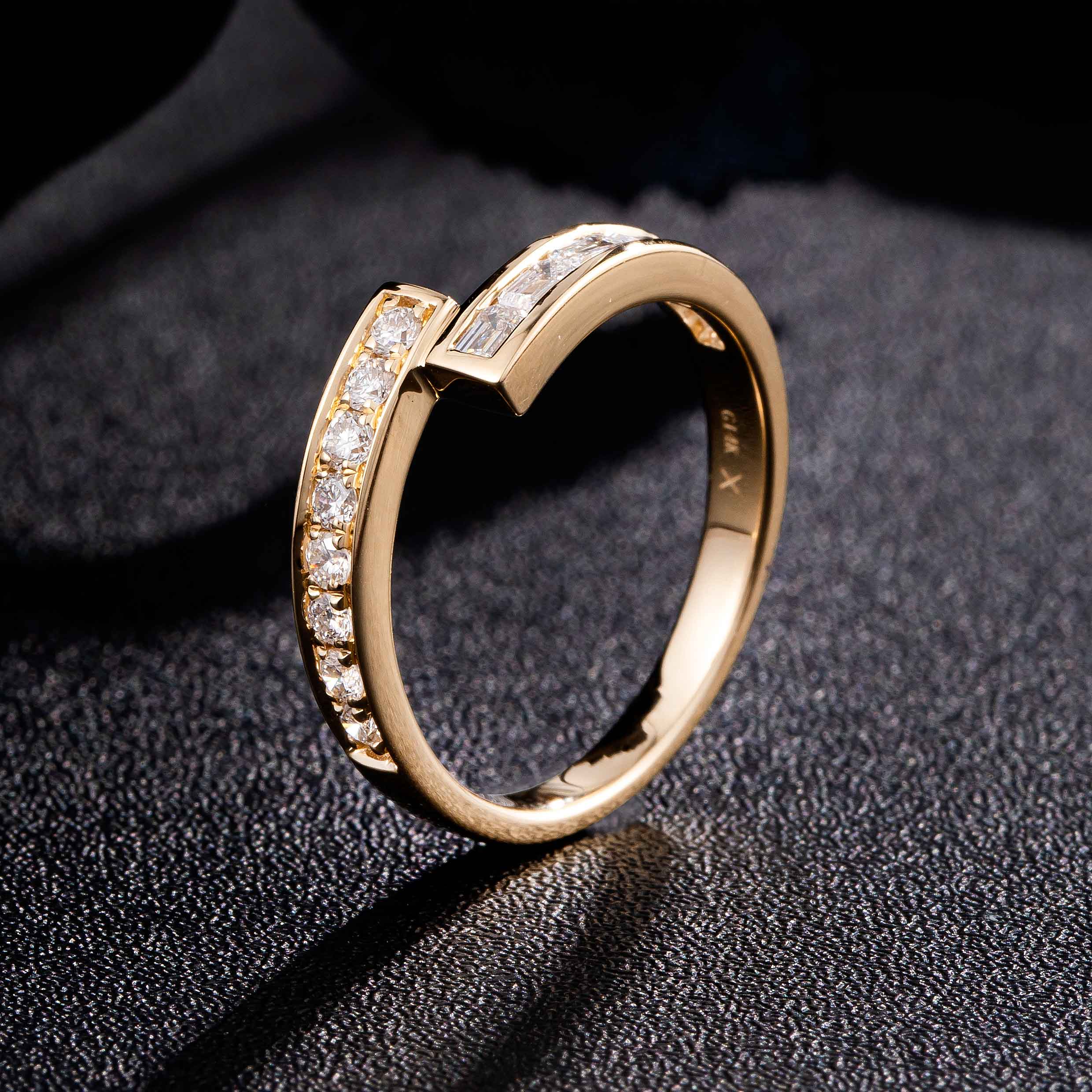 0.587ctw Round& Baguette Lab Grown Diamond Ring in 14k Yellow Gold
