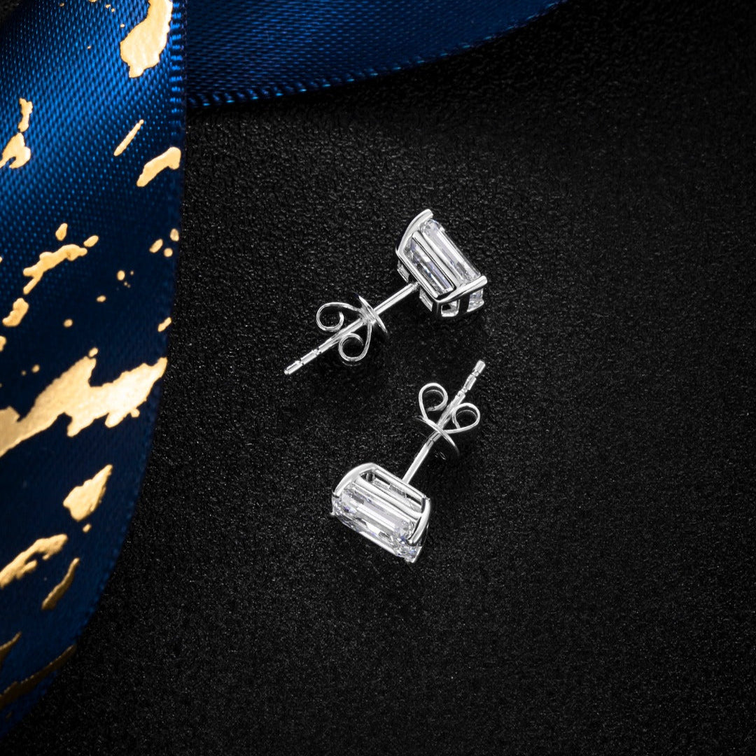 1 ctw Emerald Lab Grown Diamond Earstuds in 14k white gold (Pair)