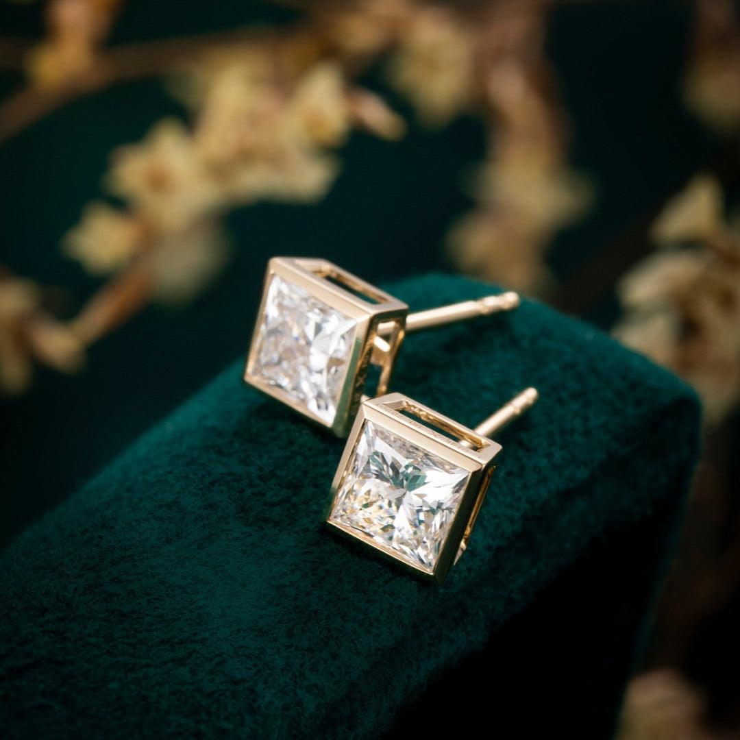 1.0 ctw Bezel Princess Cut Earstuds (Pair) in 14k Yellow Gold