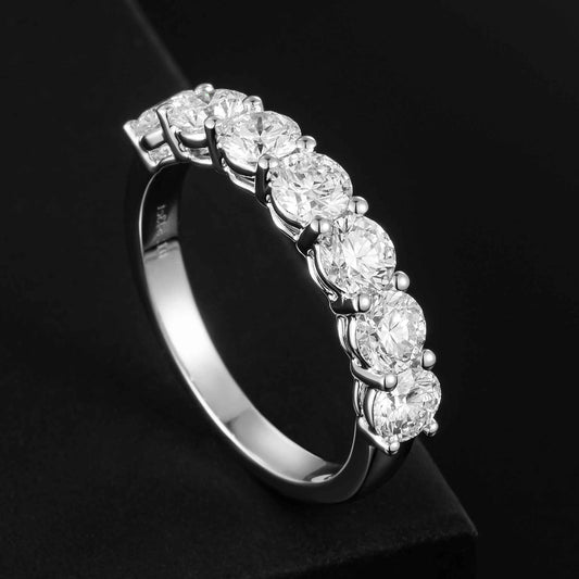 Round Cut Diamond 4prongs Half Eternity Ring