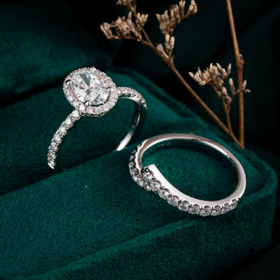 1 ct Oval Halo Lab Grown Diamond Ring Set in Platinum