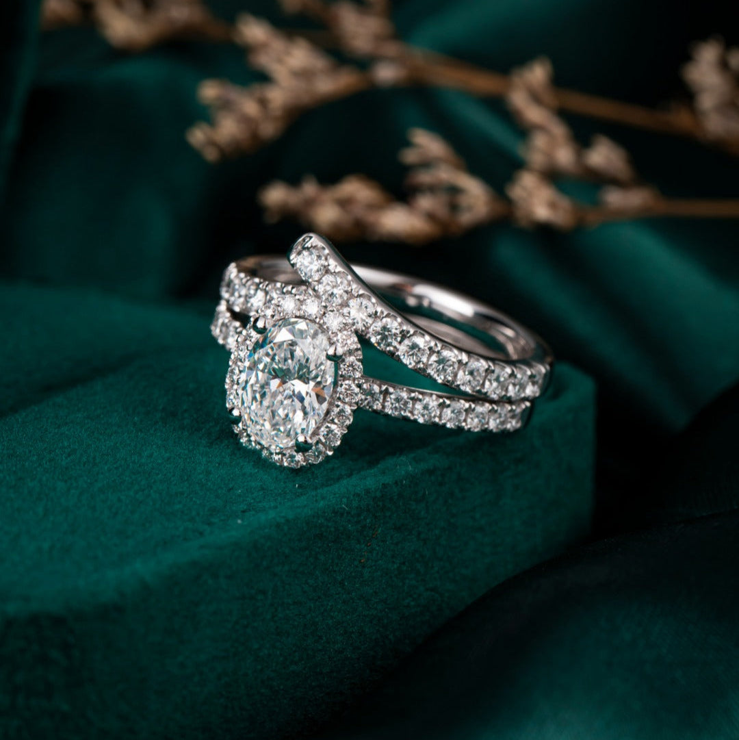 1 ct Oval Halo Lab Grown Diamond Ring Set in Platinum