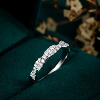 Classic Round Twisted Vine Diamond Engagement Ring in Platinum