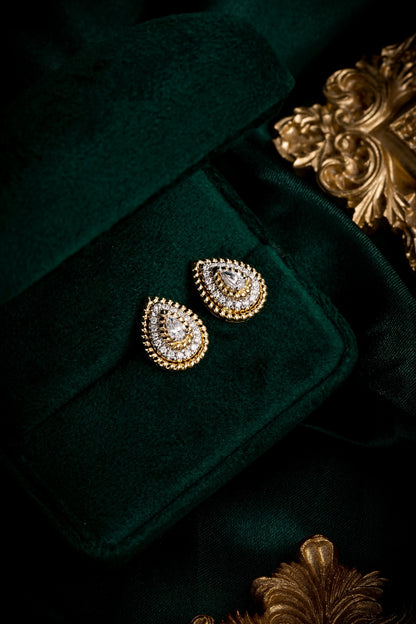 Contemporary Pear Halo Lab Grown Diamonds Earstuds (Pair)