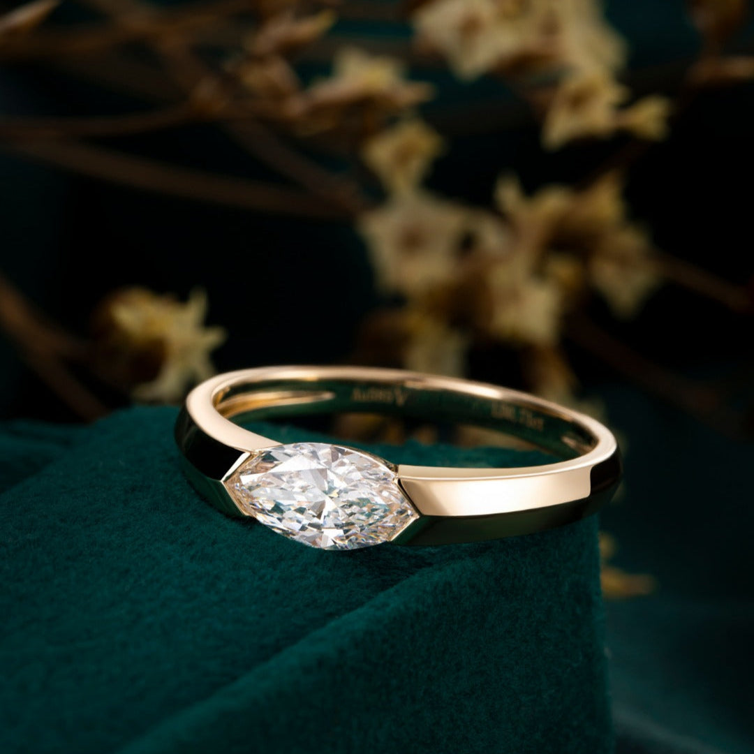 1 ct Marquise Lab Grown Diamond Engagement Ring in 14k Yellow Gold