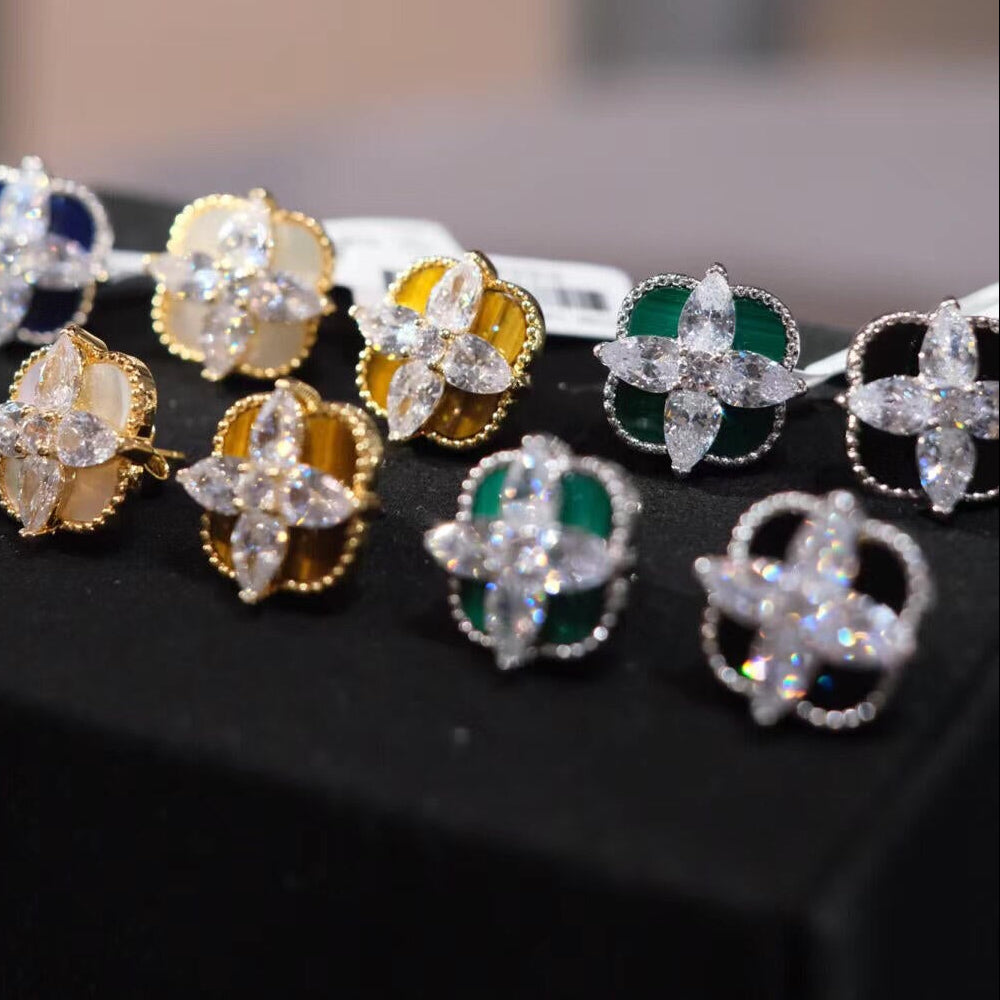 Clover Tiger Eye Studs Earrings