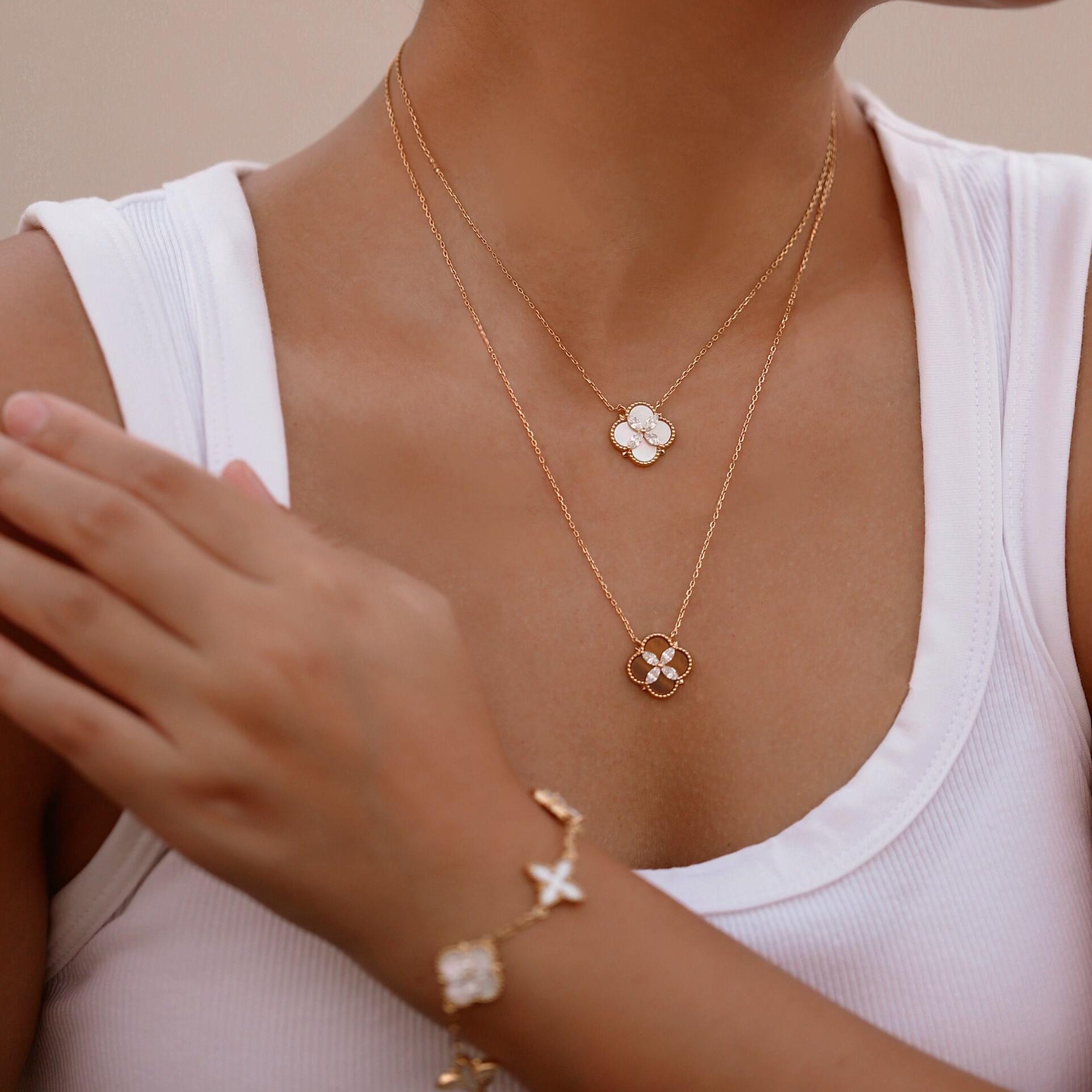 Clover Tiger Eye Necklace