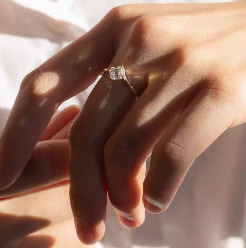 1 ct Asscher cut Lab Grown Diamond Engagement Ring in 14k Yellow Gold