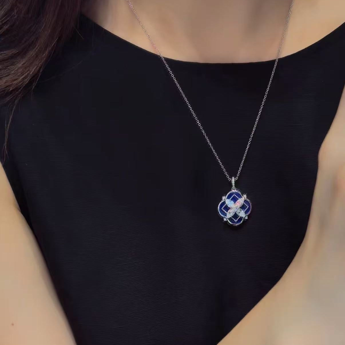 Lapis Lazuli Clover Necklace