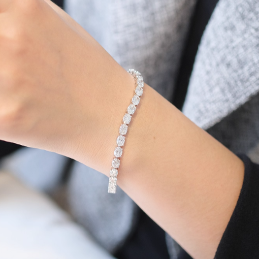 9 ct.tw  Horizontal Oval Lab Grown Diamond Tennis Bracelet 6-7.5 Inch in 14k White Gold
