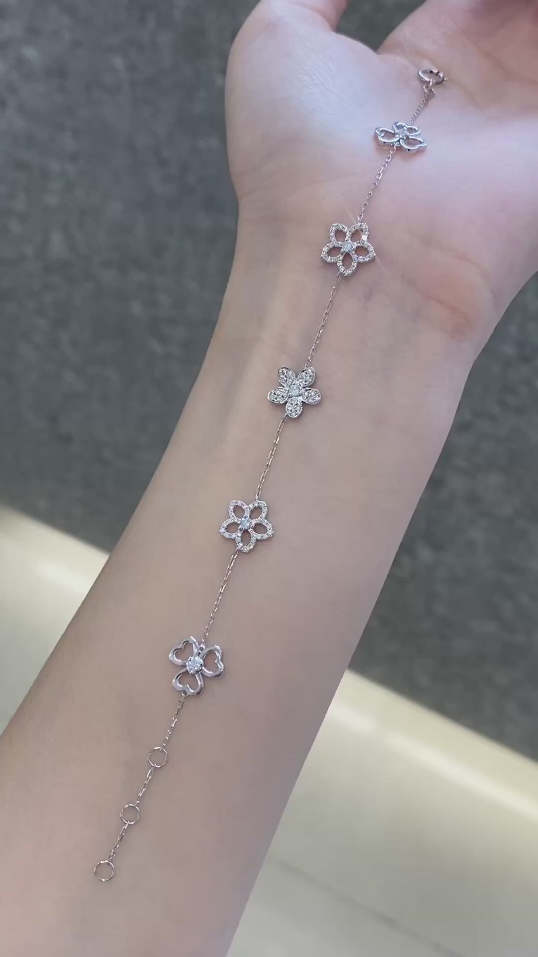 0.45 ctw Hollow Five Flower Lab Grown Diamond Bracelet in 14k White Gold